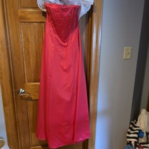 Morgan & Co. Vibrant Red Dress